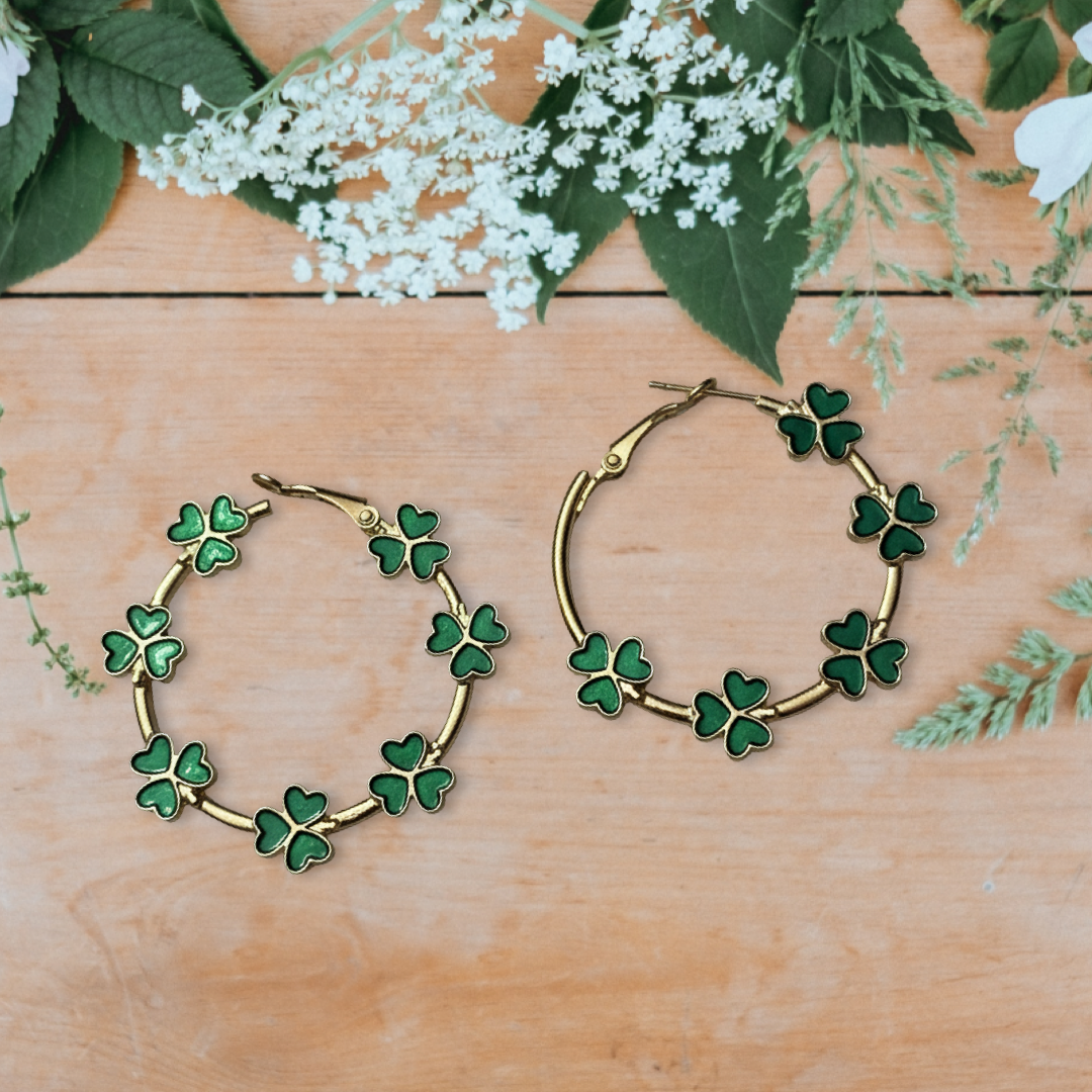 Fashion Clover Hoop Earrings in Gold or Silver tone